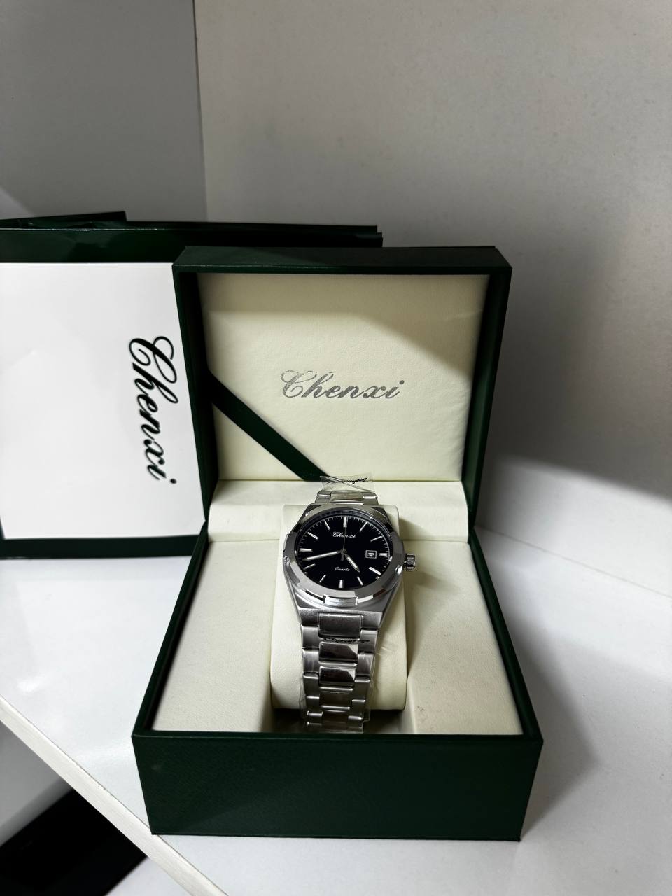 CHENXI QUARTZ - BLACK SILVER