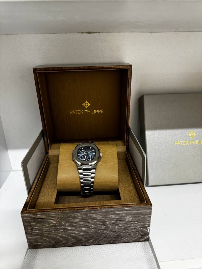 PATEK PHILIPPE - NAUTILUS BLUE DIAL